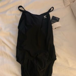 TYR one piece bathing suit size 34 NWT